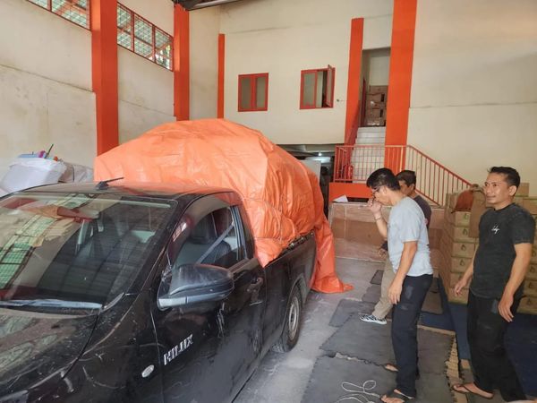 Gerak Cepat Tangani Banjir di Luwu Raya, Gubernur Instruksikan Kirim Bantuan Bantuan Logistik Kedaruratan